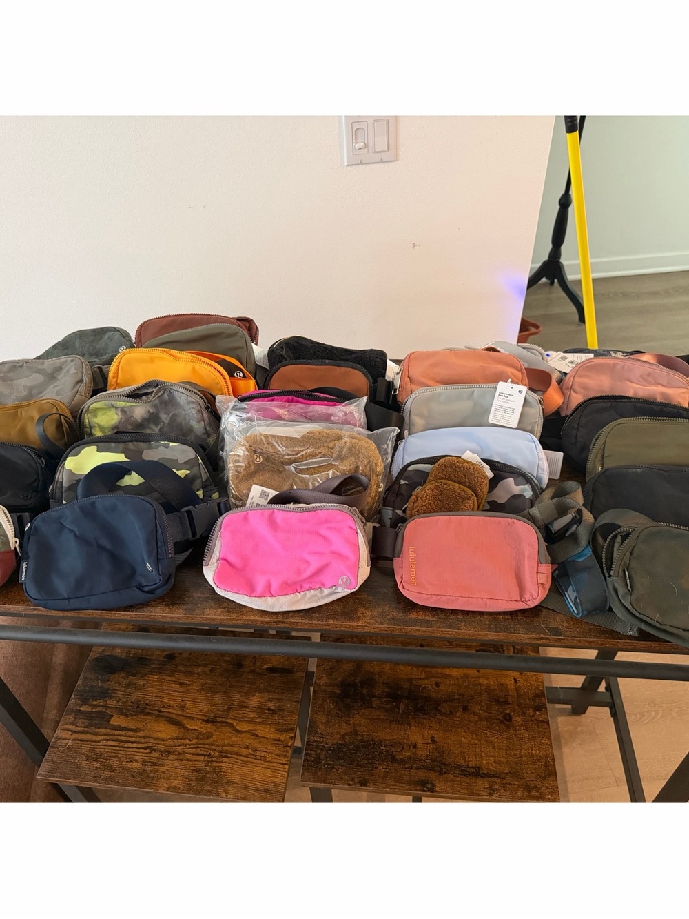 lululemon belt bag - mixed lot